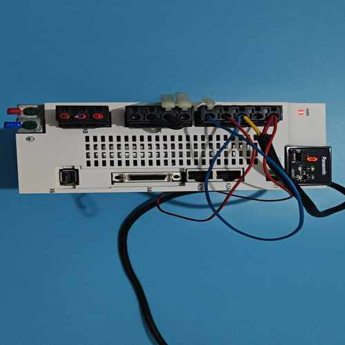 松下MEDLN83NE2.5KW成色新通电正常议价--议价商品