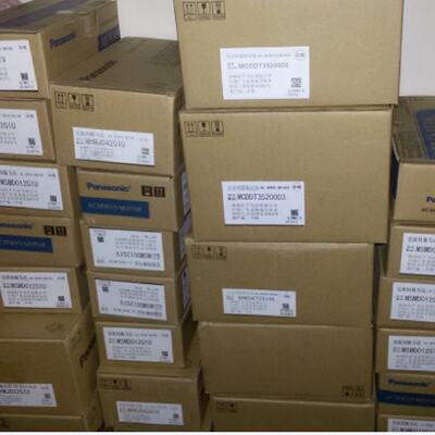 议价MHMD042P1V MHMD042P1S，P1U MHMD042P1D/松下伺服马达全新质