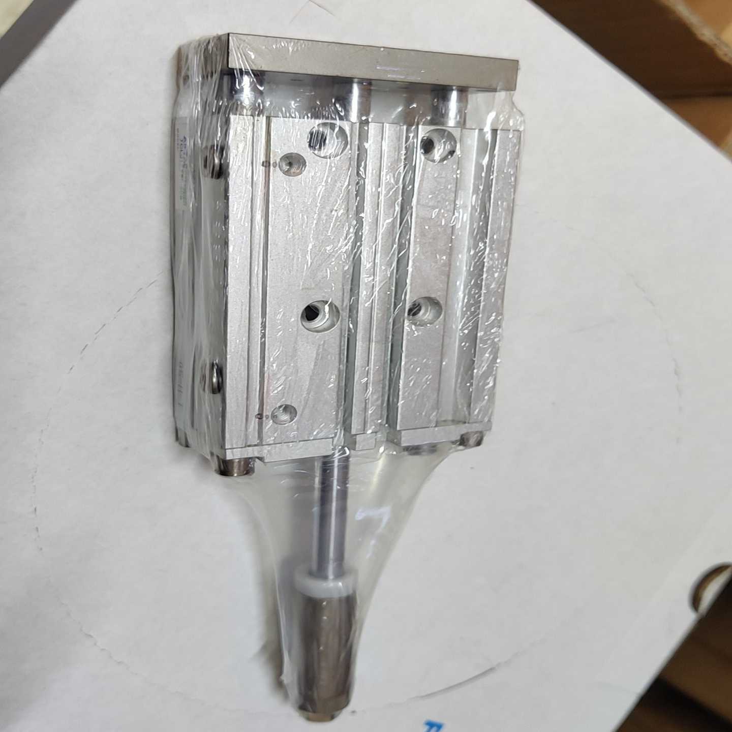 咨询-IFMOO5004易福门光电传感器OOF-FPKG
