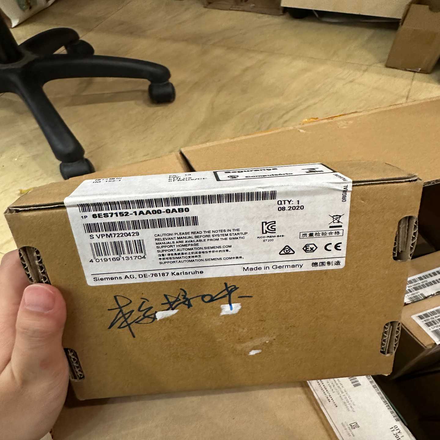 6ES7152-1AA00-0AB0西门子全新原装现货。--议价商品
