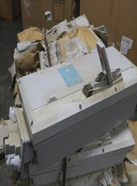 Crouse-Hinds封闭式断路器接缝NBR56742-WT60-3M3