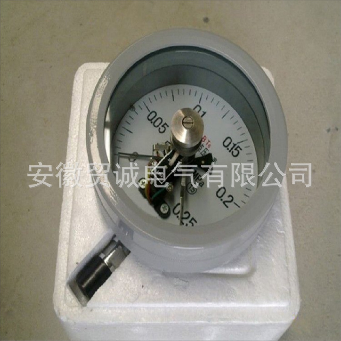 供应防爆电接点压力表YX-60B/YX-100B/150B水压表油压表气压表