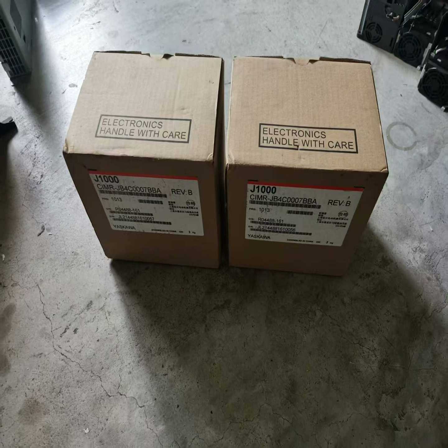 咨询-安川变频器，CIMR-JB4C0007BBA