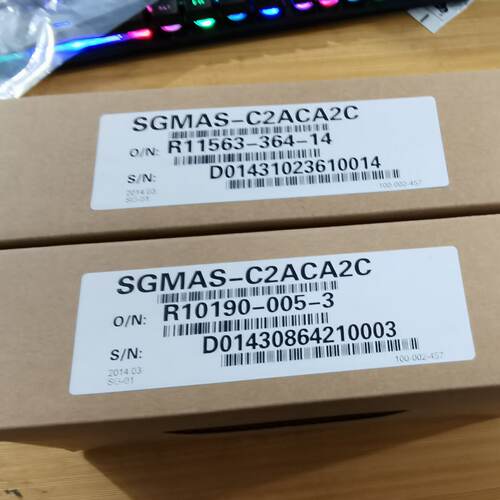 议价全新安川伺服SGMAS-C2ACA2C电机质保一年欢迎采购包邮