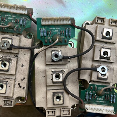 拆机SKM200GB126D三个