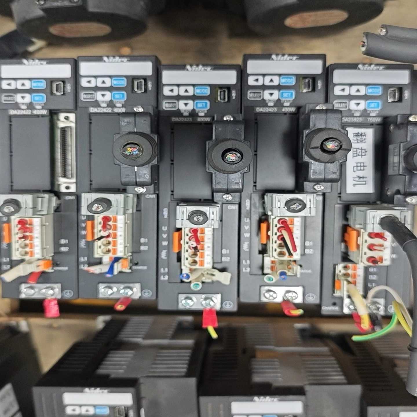 Nidec三协伺服驱动器DA23811，750W功率，DA2--议价商品