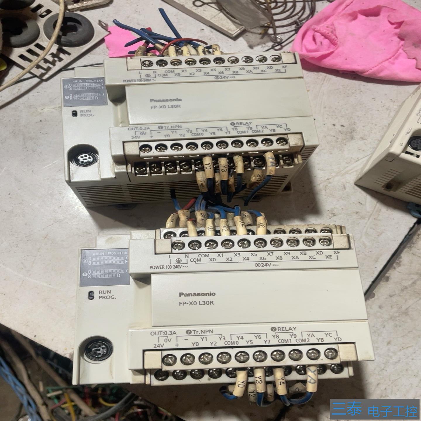 plcFP-X0 L30R四台 成色实图 正，议价