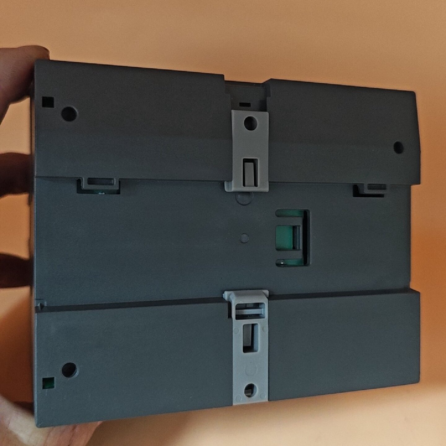 库存货 未使用 缺包装西门子S7-200 SMART PLC--议价商品