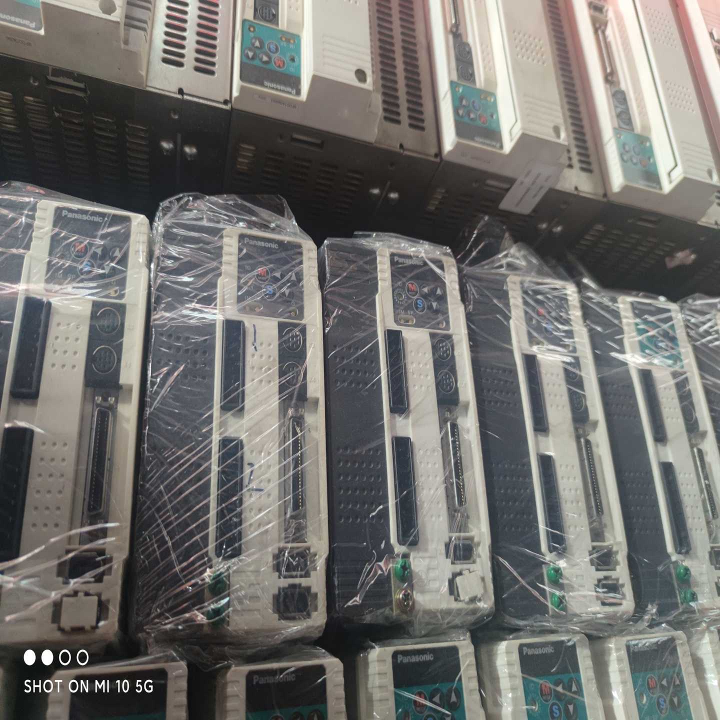 松下伺服A41.5KW驱动器:--议价商品