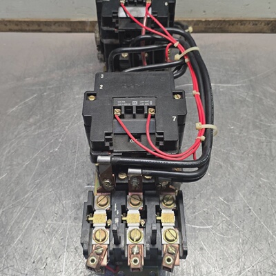 SQUARED8736SE01反向启动器600VACMAX带110120V线圈优惠