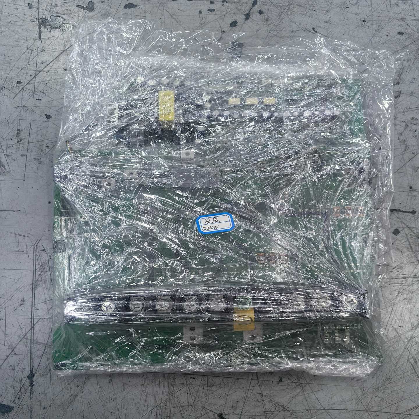 众辰变频器22KW驱动板A05MK33C不带模块板子询价