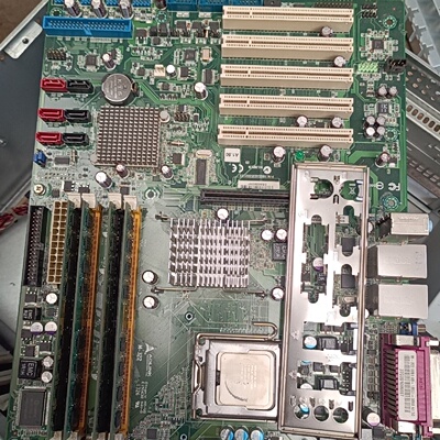 询价*凌华工控机主板M322Q9400cpu四条2G内存有