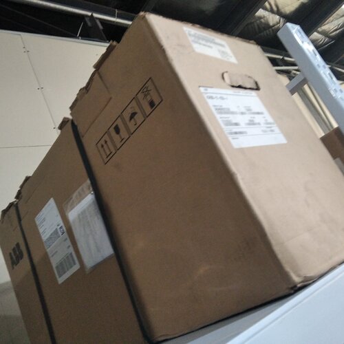变频器ACS58001052A4ACH-询