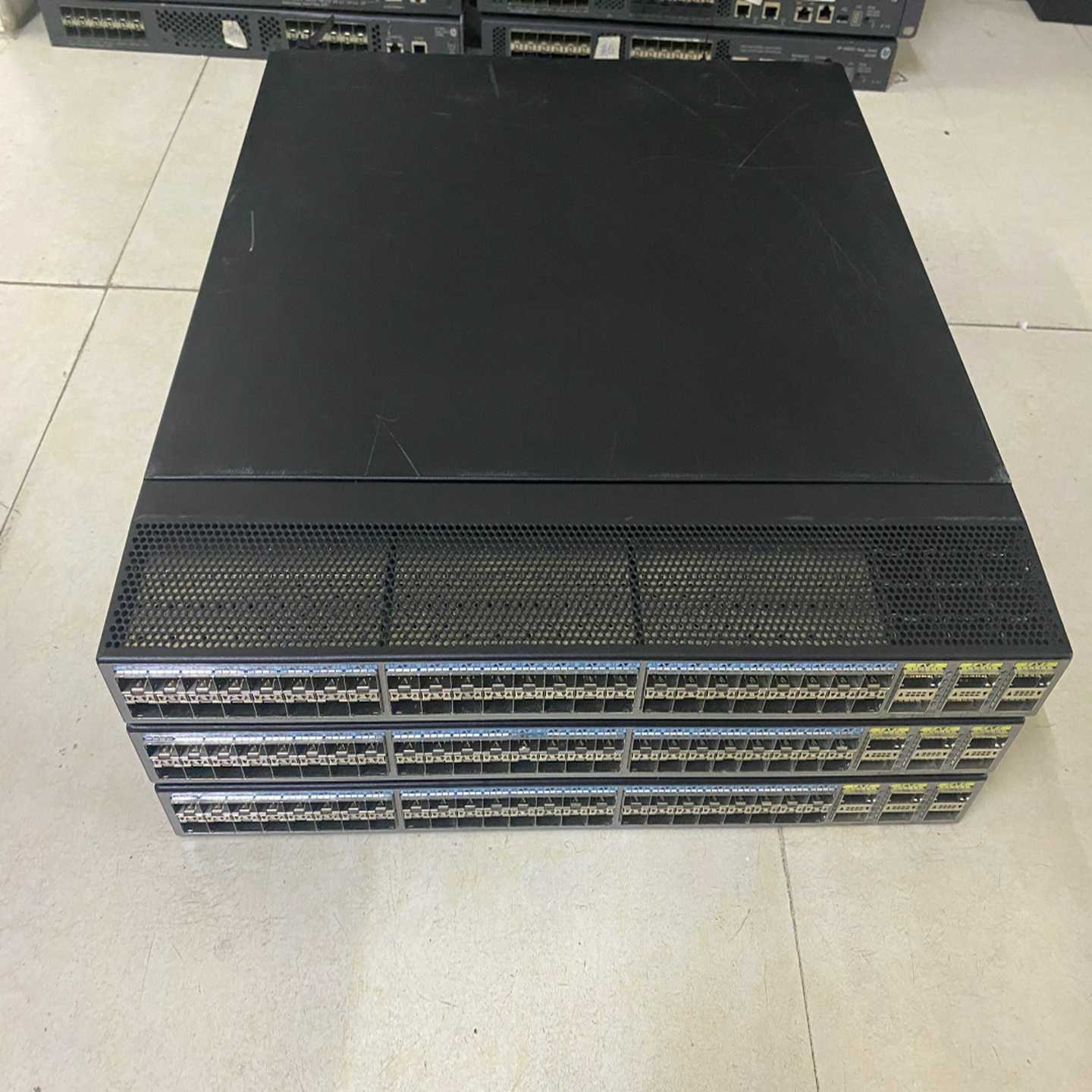 华为 CE6851-48S6Q-HI 48口SFP+6个40~议价