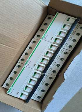 询价施耐德小型断路器A9F18410，4P10A