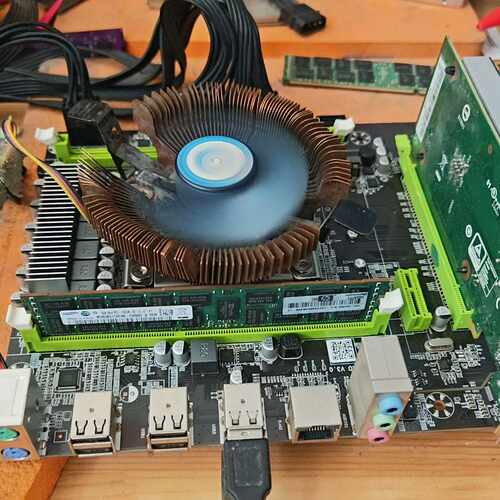 （议价）出一片x79主板带E5一2670V2u
