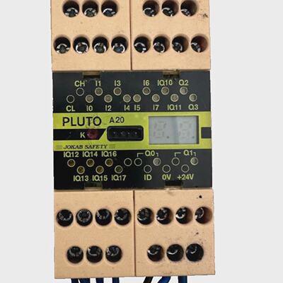 JOKAB SAFETY Pluto A20 0715595 Sicherheit Plc System Relais