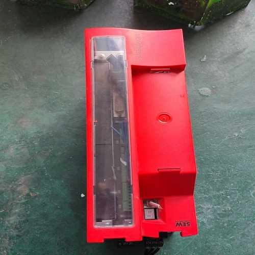 SEW变频器MDX61B0037-2A3-4-00实物图有询价