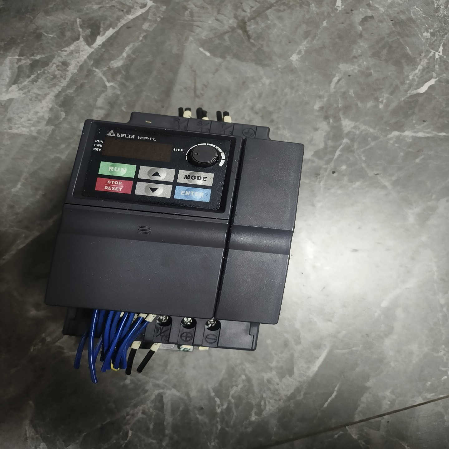 台达变频器VFD22EL43A2.2千瓦一台询价