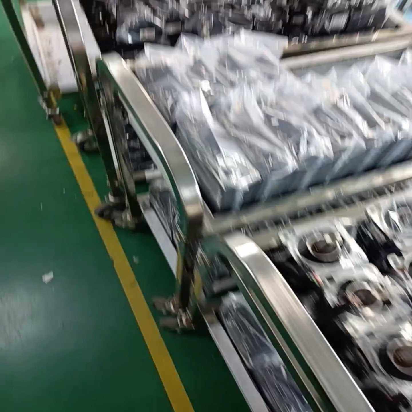 全新安川伺服驱动器，型号SGD7S-5R5A00A，SGD7--议价商品