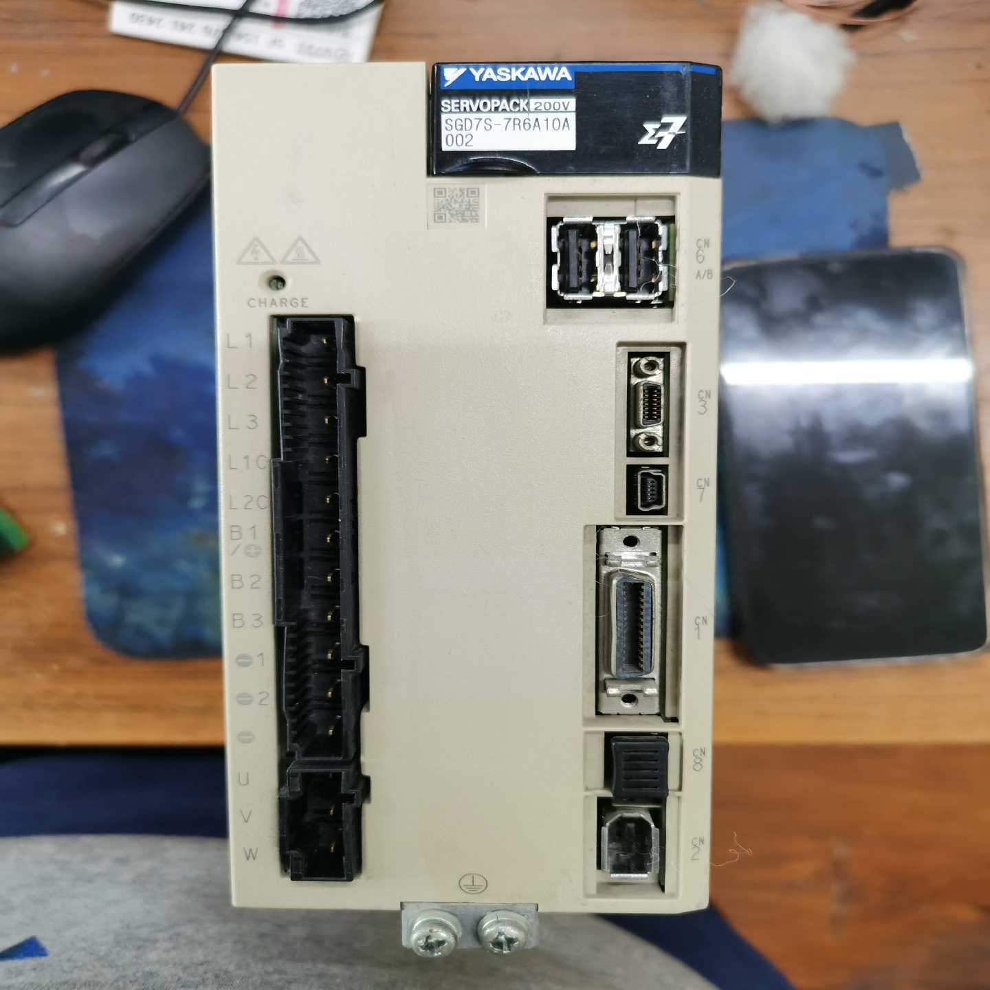 SGD7S-7R6A10A002安川七系伺服【卡奥电子】