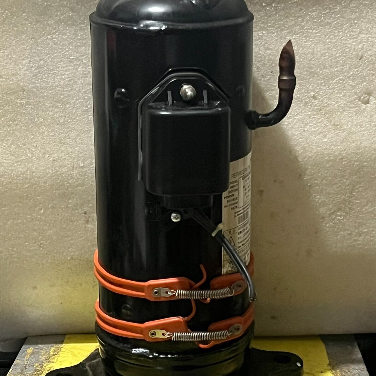 适用于5匹日立变频制冷压缩机E500HHD36A2R41