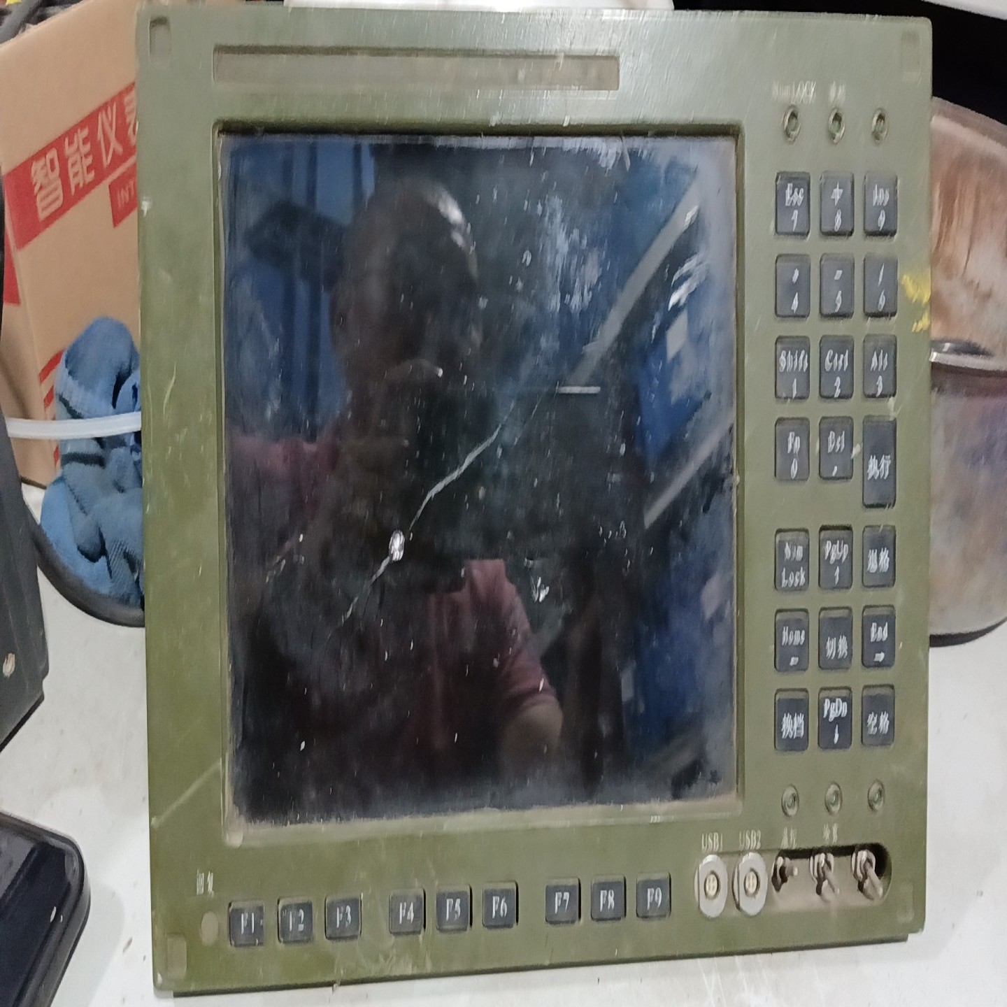 【请询价】三菱工业显示器型号A-C-CVC01-F7Y21S21拆