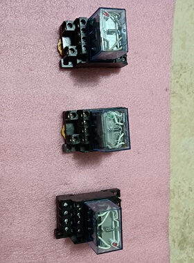 omRn继电器，LY4N一J，220V，成色如图，有19个。【议价】