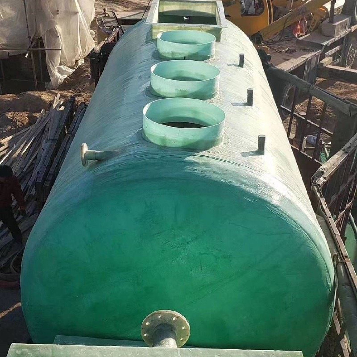 玻璃钢储罐压力罐消防水罐立卧式搅拌罐化工业盐酸硫酸液体储罐