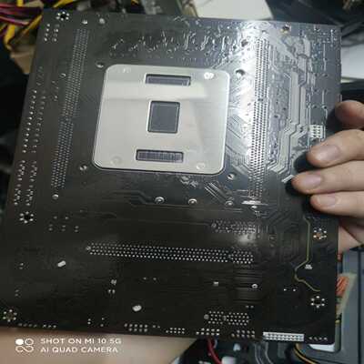 （议价）x79主板带e5-2670v2cpu一套，包好。上ddr