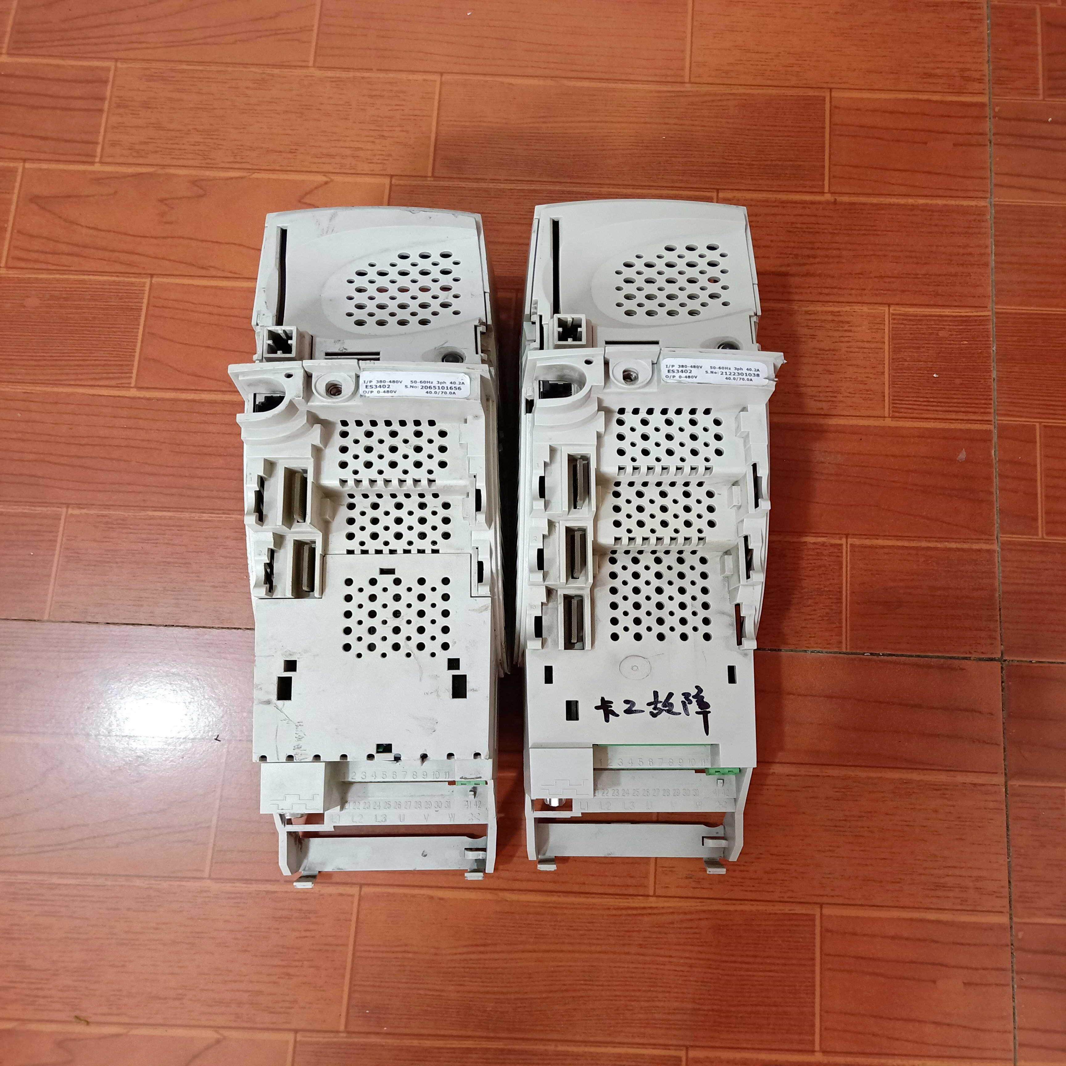 售前询价变频器 ES3402 超连结SP用 实物图