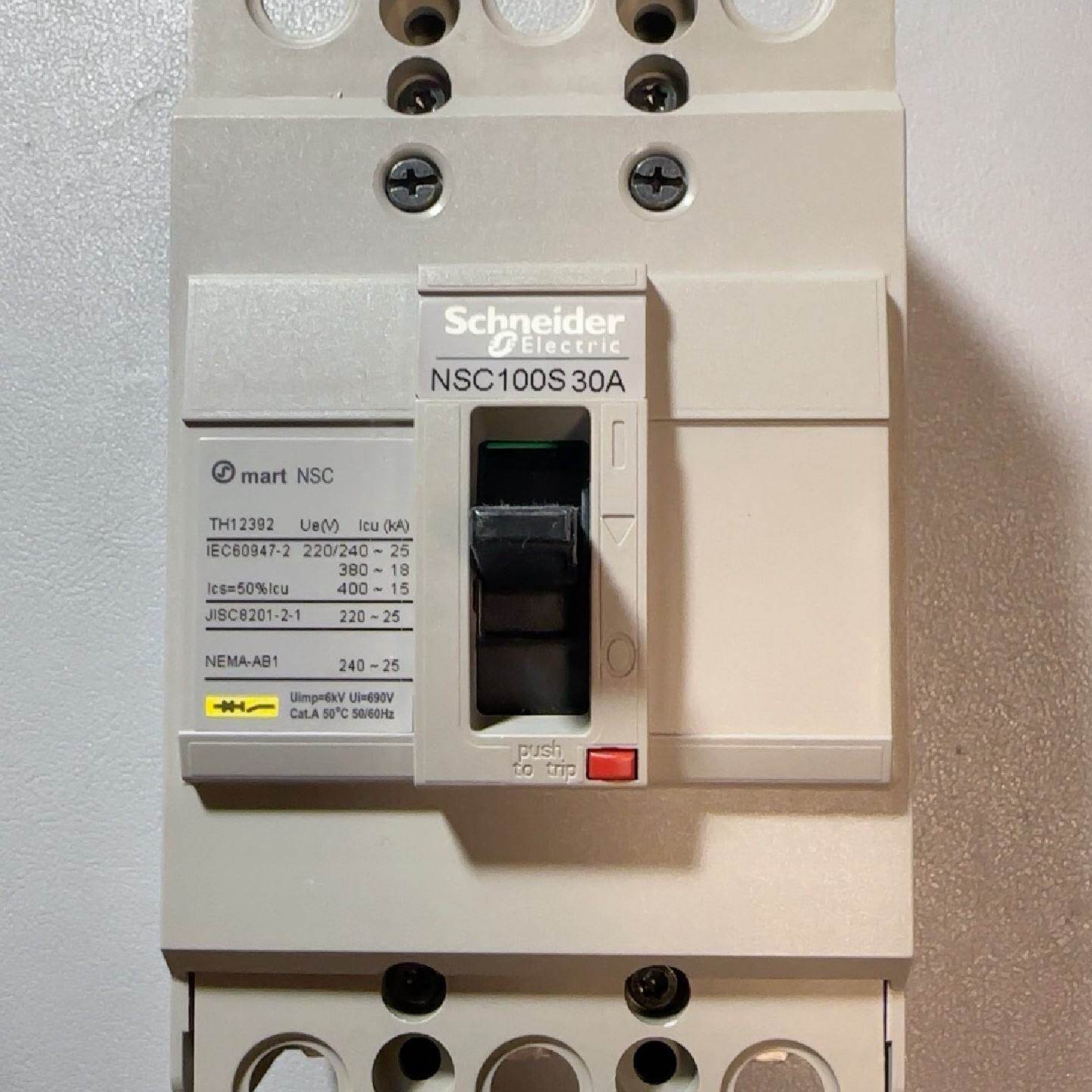 施耐德全新原装NSC100S3030(NSC100S 30A--议价商品