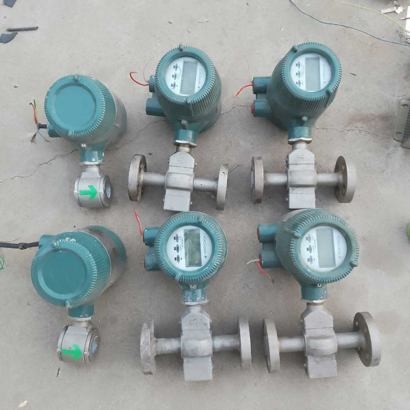 询价横河卫生级电磁流量计，AXF015/025C.电源24V.