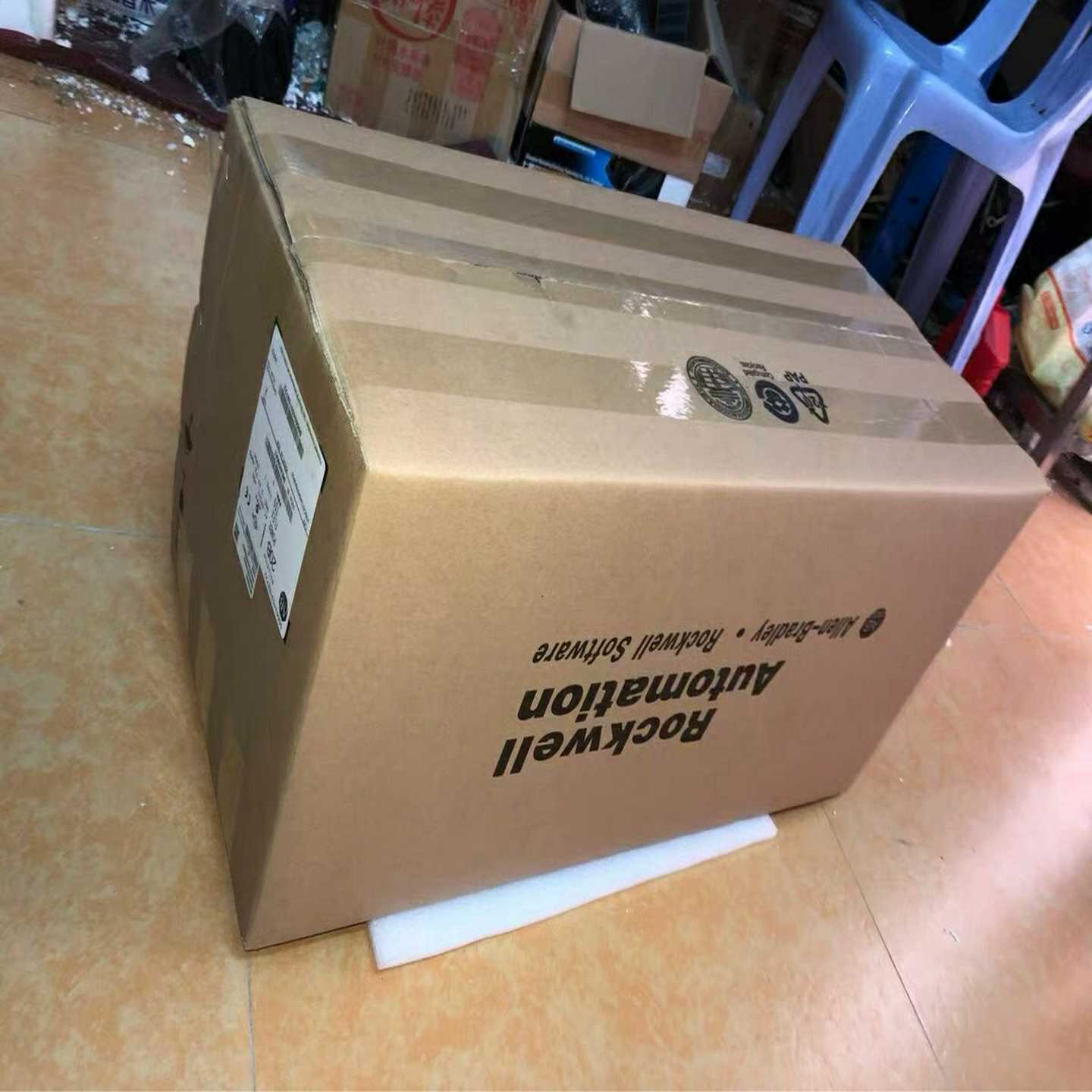 询价变频器2011cp5/c5p0/c8p7c011/c0