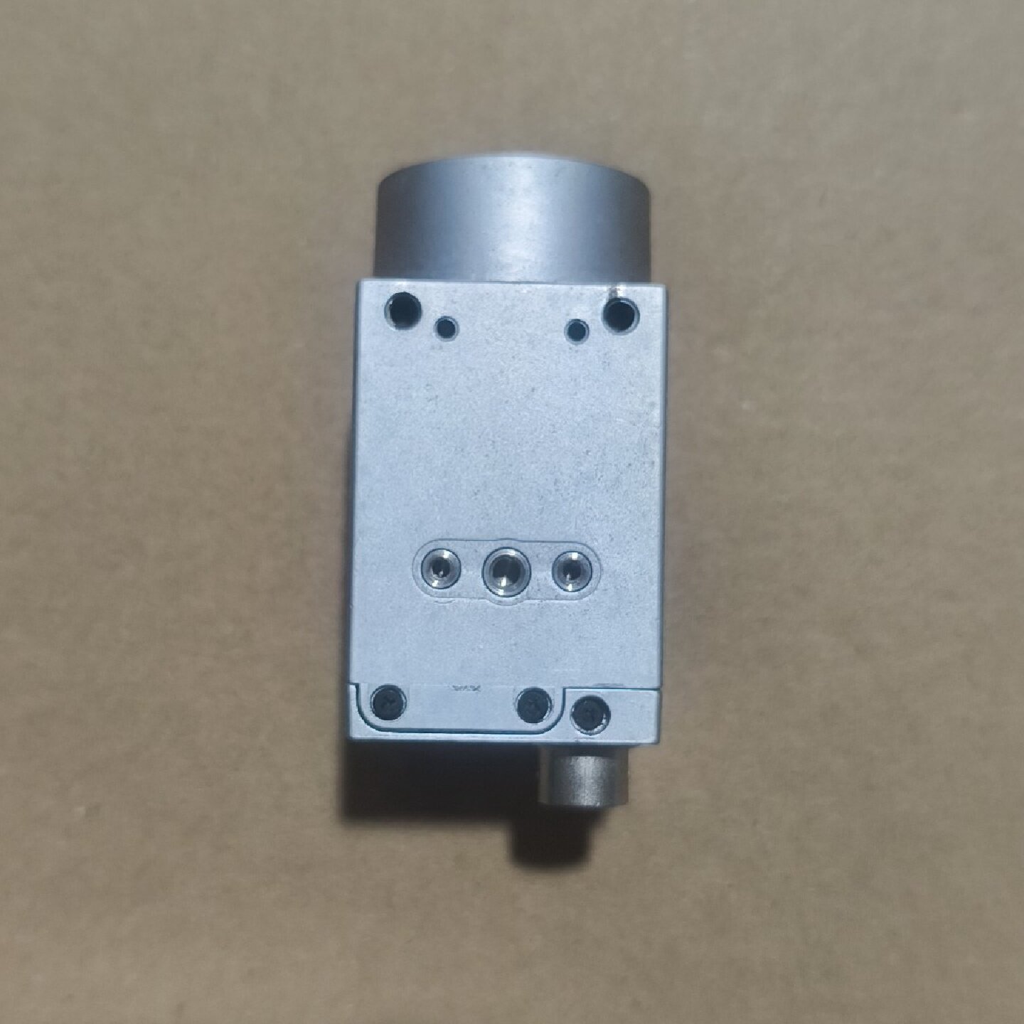 巴斯勒工业相机acA1300-30gm，BASLER 巴斯勒--议价商品