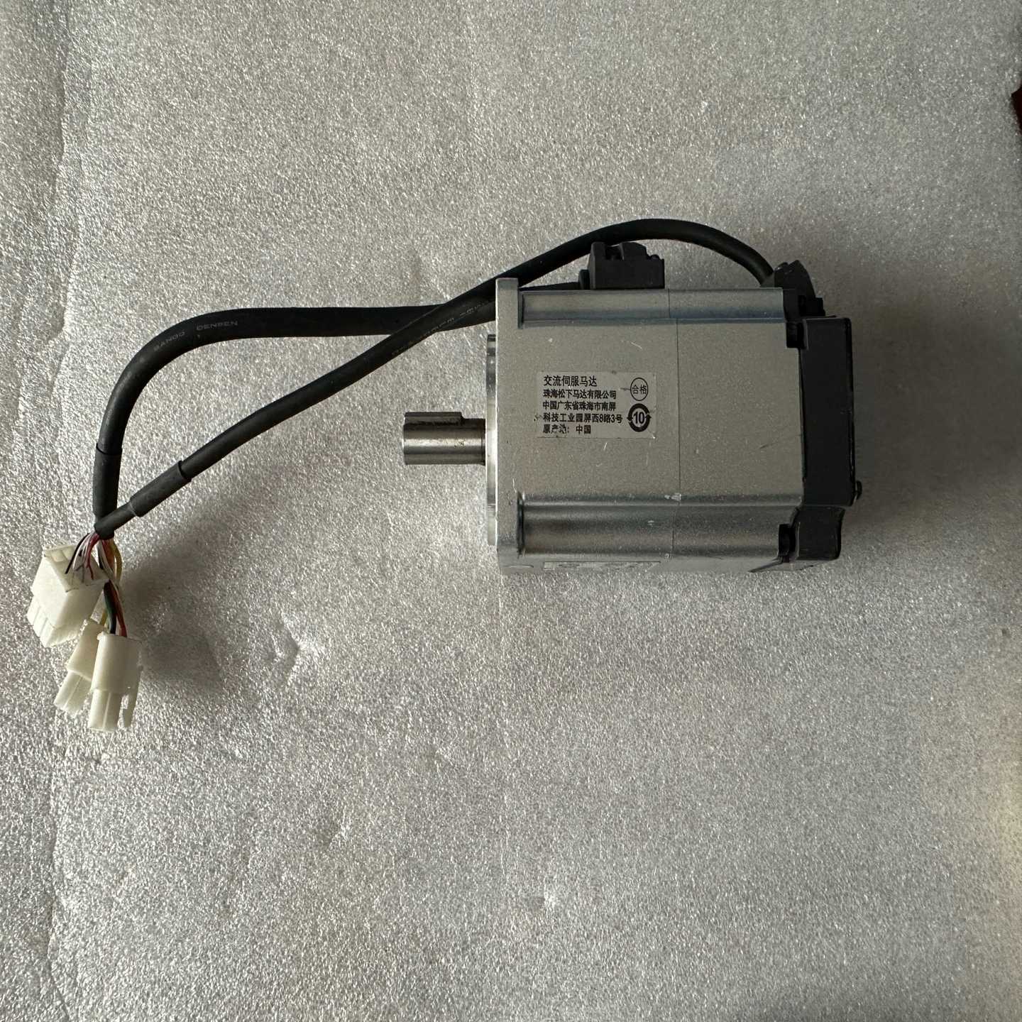 9新松下A6伺服电机MHMF022L1V2M高惯量带刹车电机--议价商品
