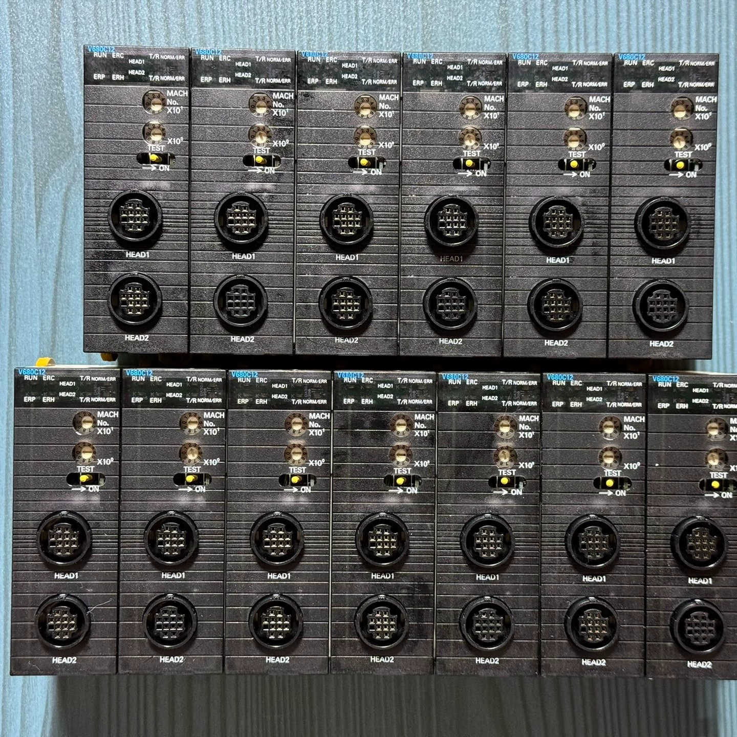 售前询价CJ1W-V680C12 成色漂亮 质保