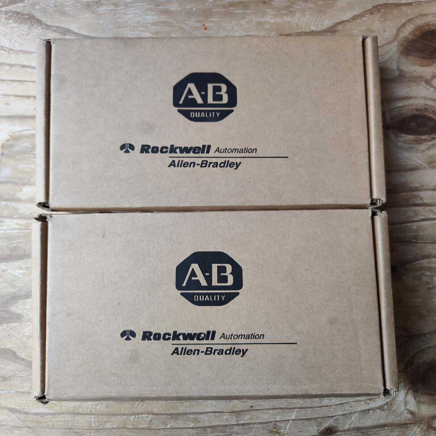 议价AB模块1746-IM16全新未用纸盒已拆封数量2块，箱说齐