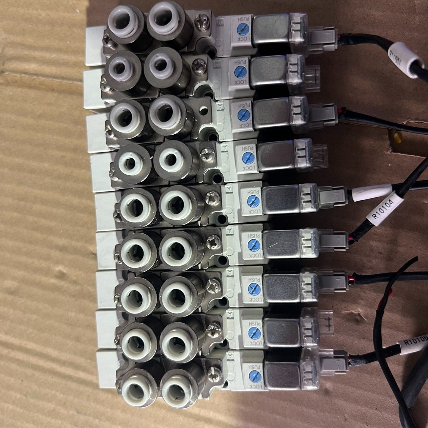议价SMC SY5120-5LZD-C6 14个 单价38一个
