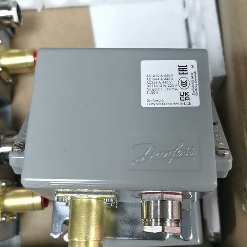 溢价-丹佛斯KPS35压力控制器06041116660只