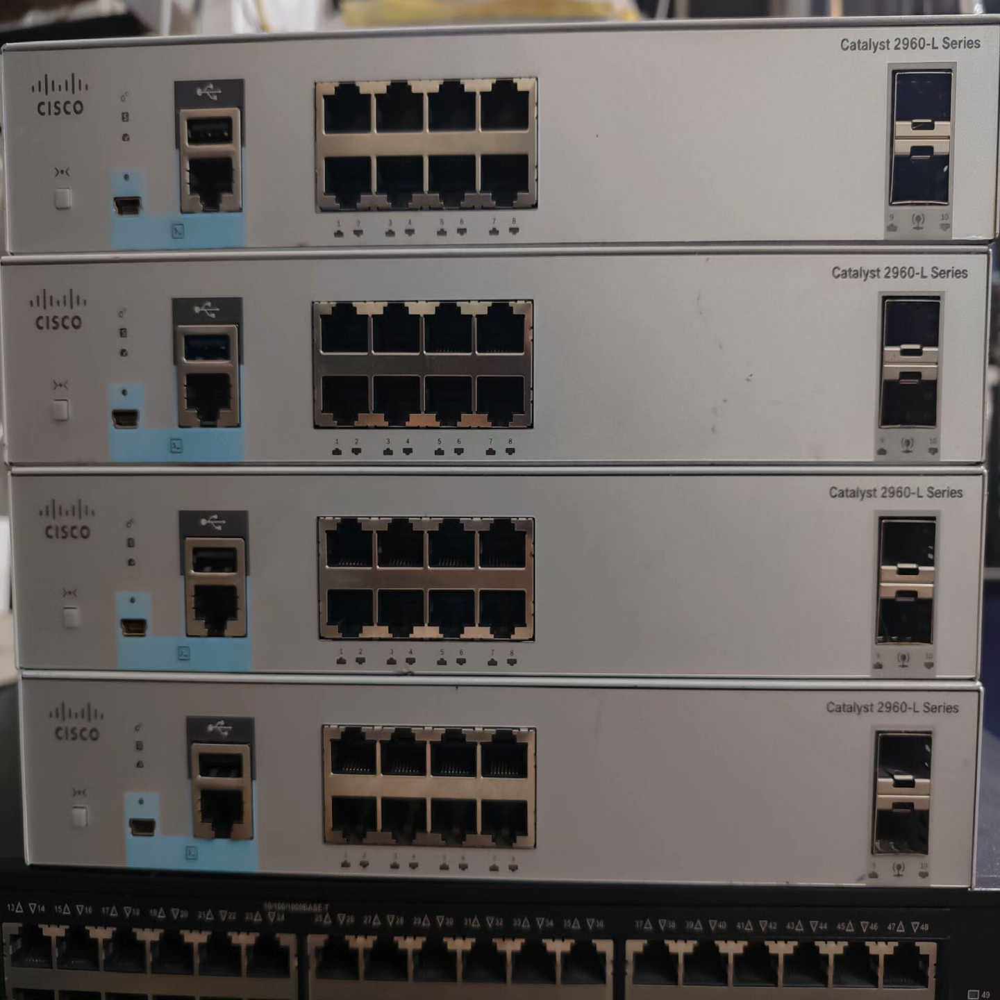 询价思科8口千兆交换机WS-C2960L-8TS-LL，带两个