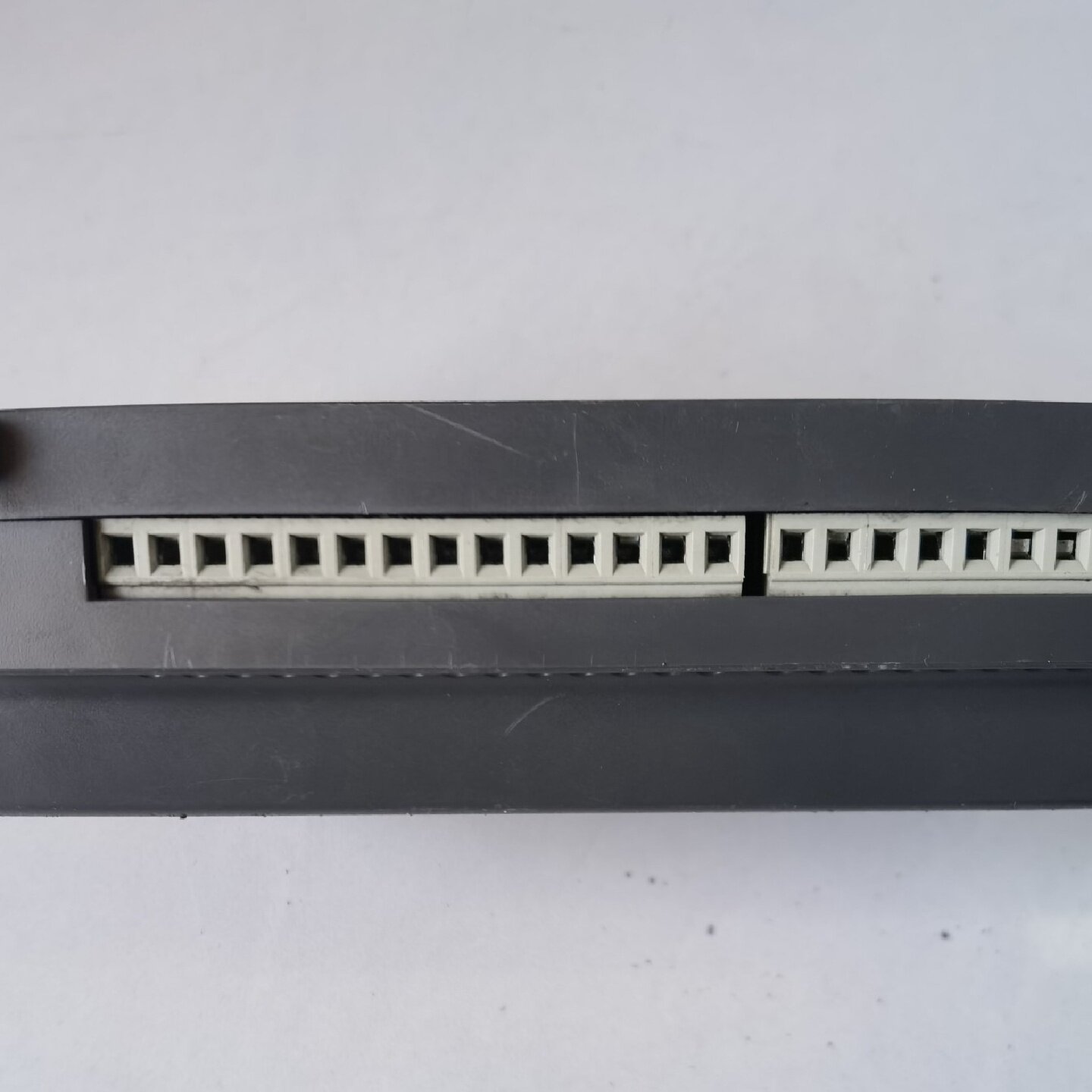 Delta台达PLC控制器DVP32ESC00R3，二手拆机--议价商品