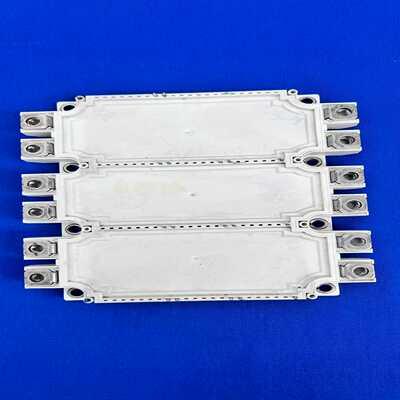 FS450R17KE3模块，，有点瑕疵不影响询价