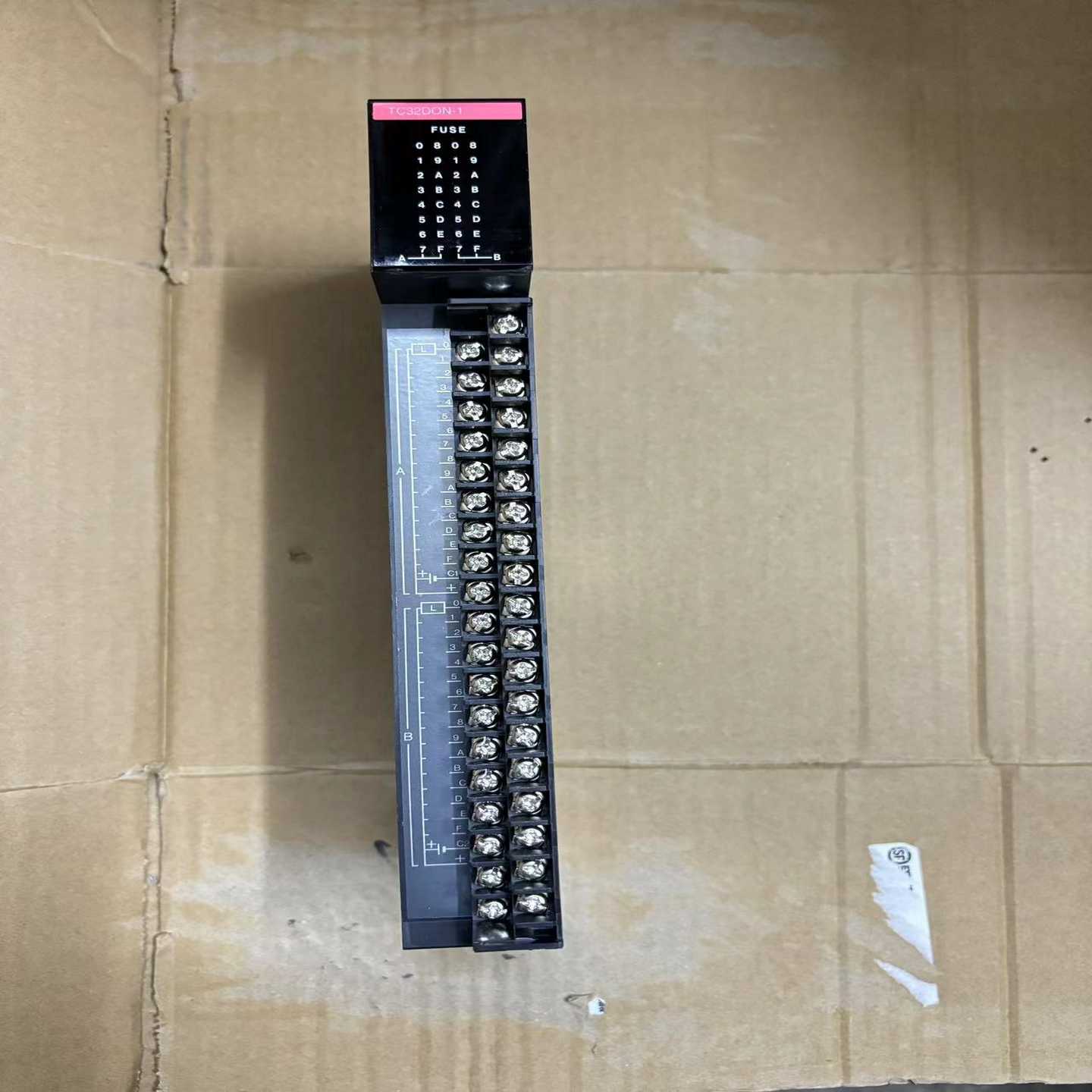 询价东芝TC200PLC模块TC32DON-1，库存备件，未