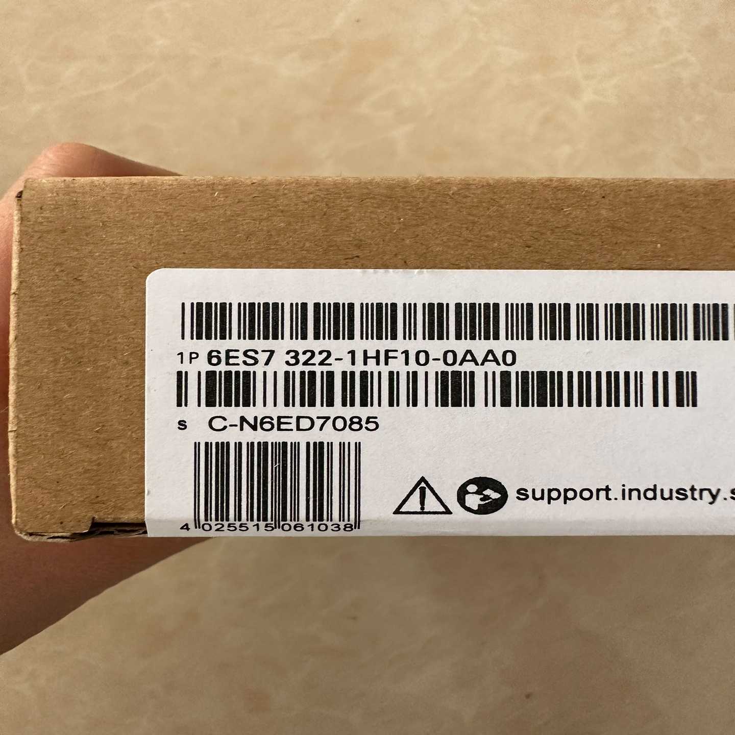 【议价】6ES7322-1HF10-0AA06ES732适用