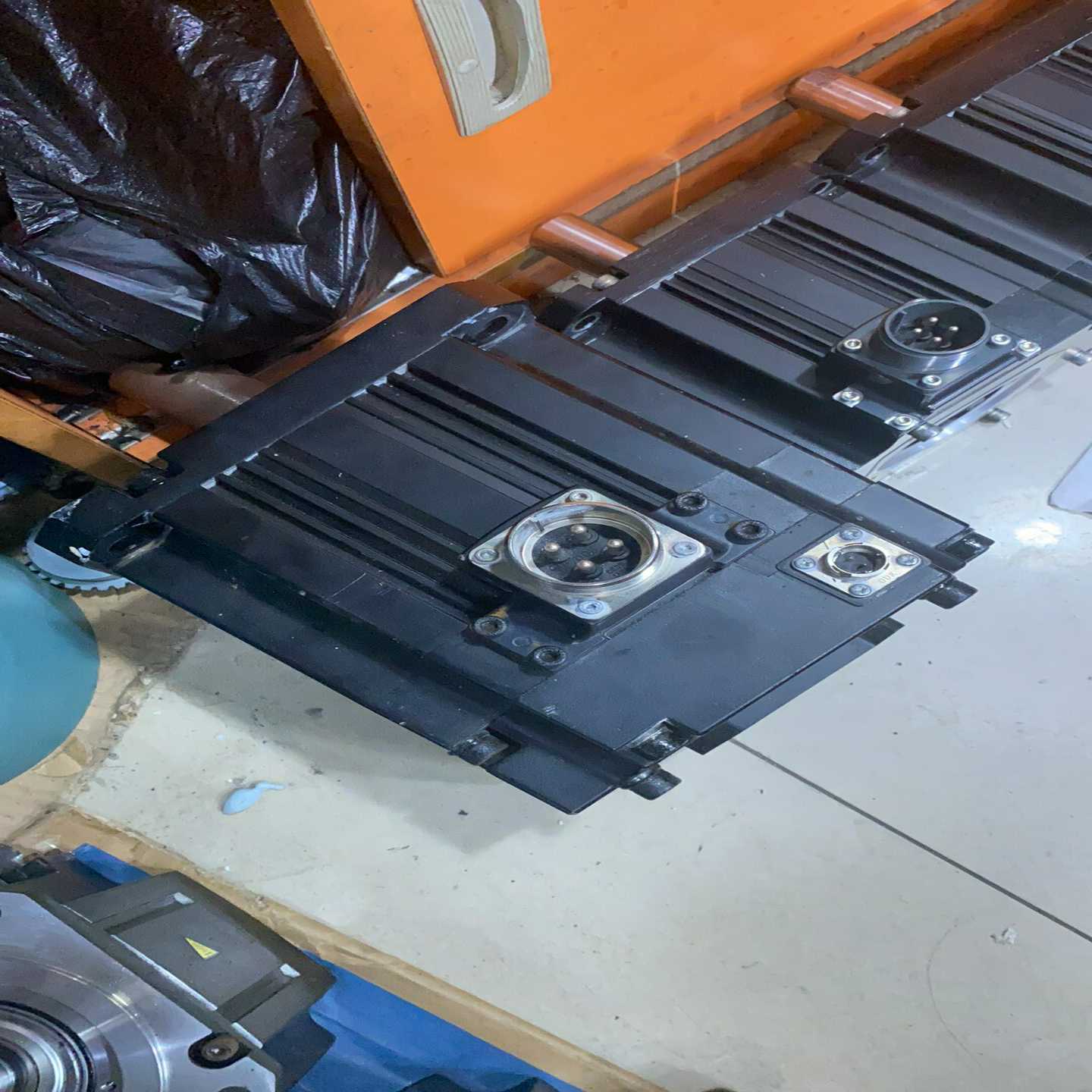 询价0bs8成新带编码器质保三个月