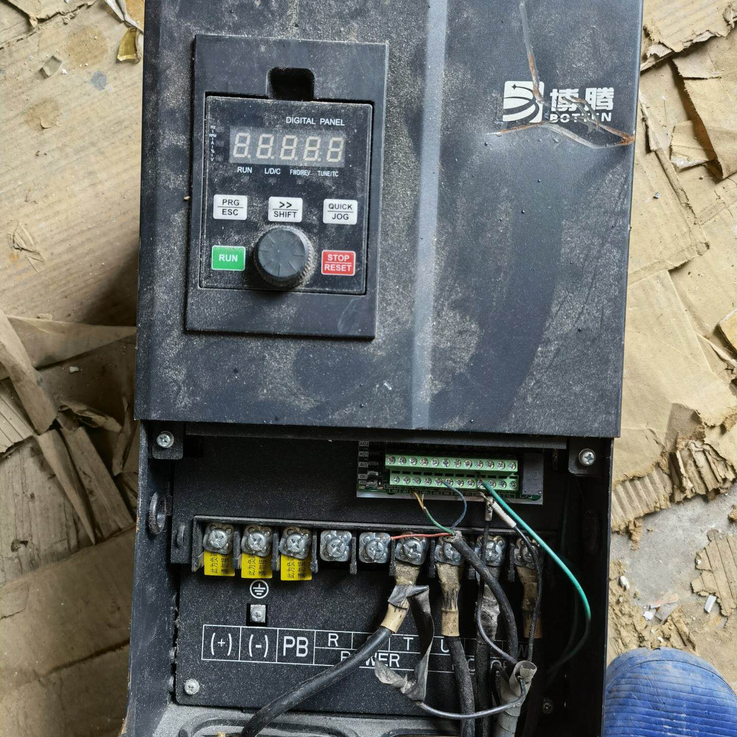 【议价】博腾变频器22/30kw X550-4T022GB/030G适用412