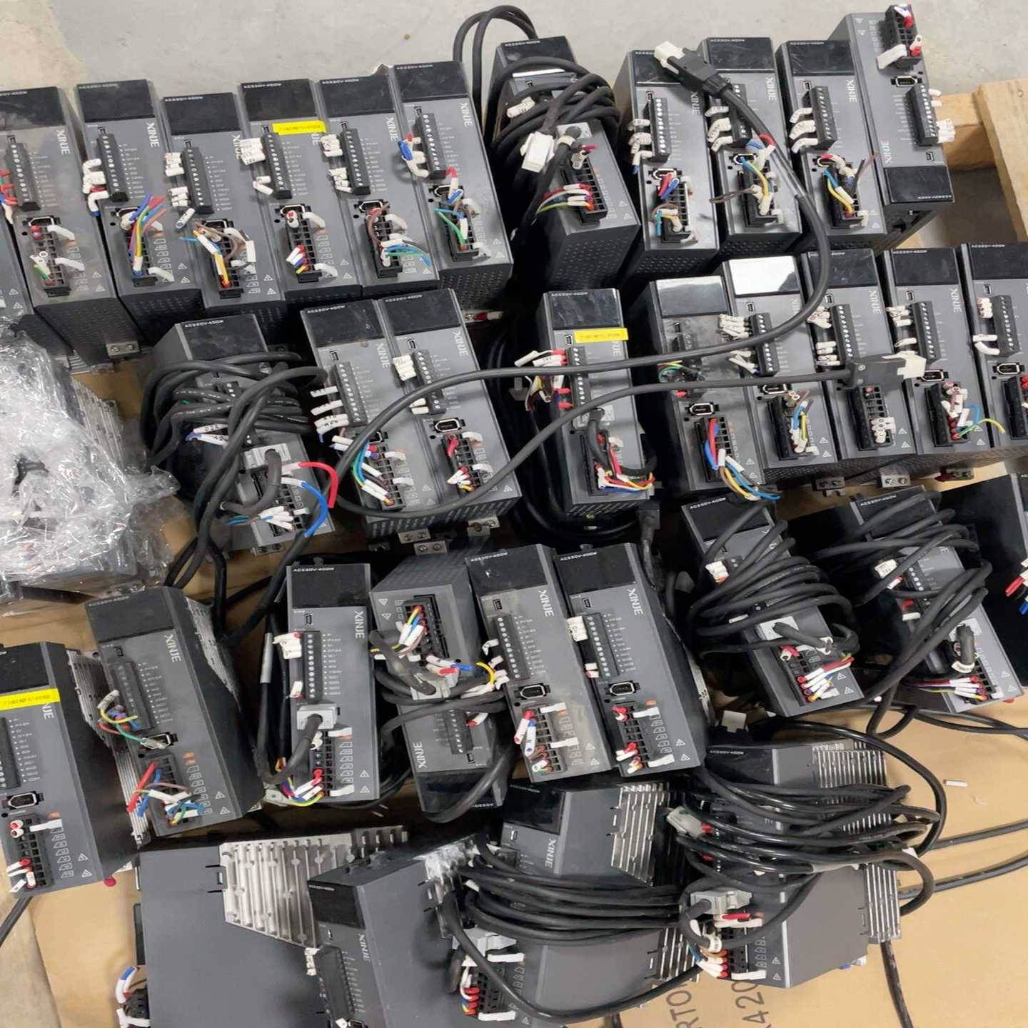 信捷伺服400w脉冲5L1系列ds5L1-20p4-P--议价商品