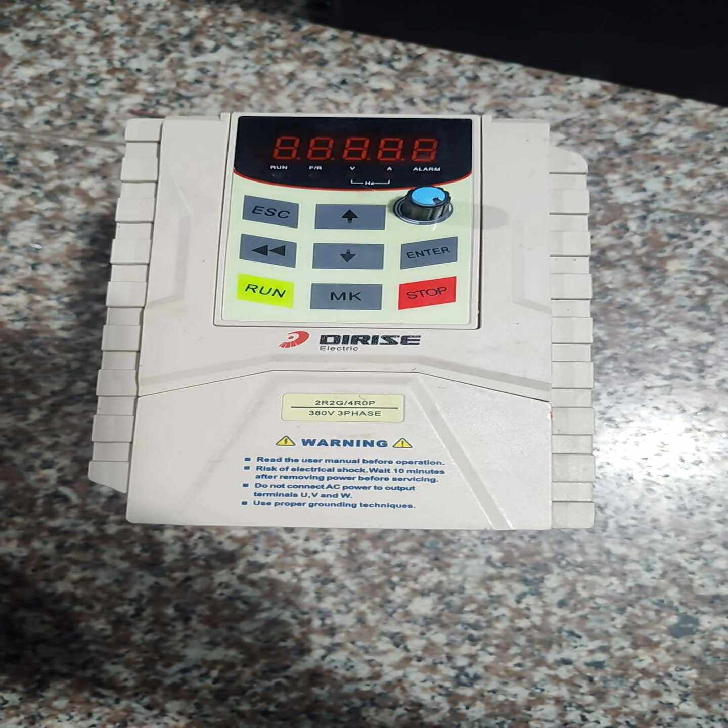 德瑞斯变频器：ES100-3T-2R2G/4R0P-SD--议价商品