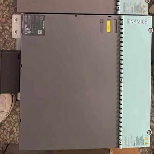 【星慕电子】6SL3120-1TE31-3AA3 99新 带包装 配件齐